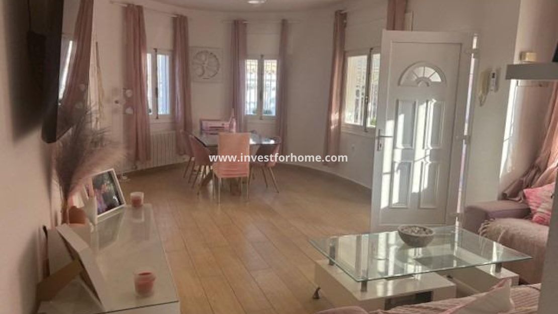 Vente - Villa - Orihuela Costa - Playa Flamenca