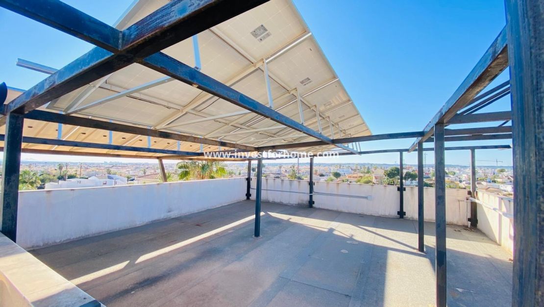 Vente - Villa - Orihuela Costa - Playa Flamenca