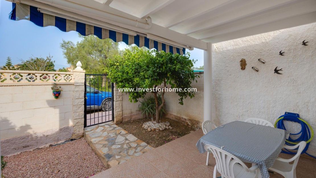 Vente - Villa - Orihuela Costa - Playa Flamenca