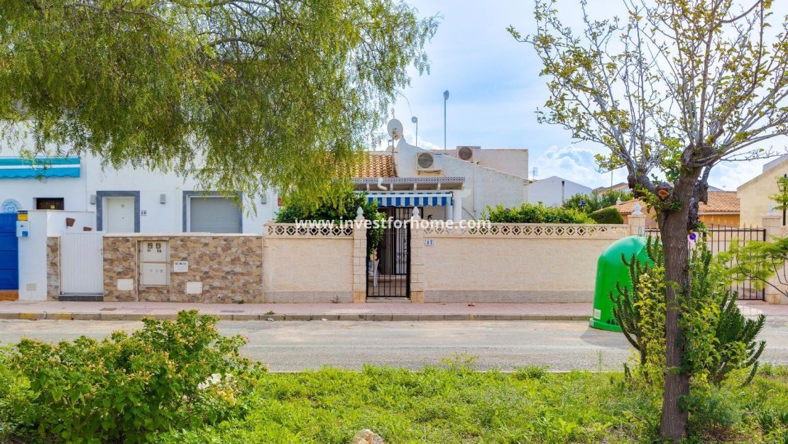 Vente - Villa - Orihuela Costa - Playa Flamenca