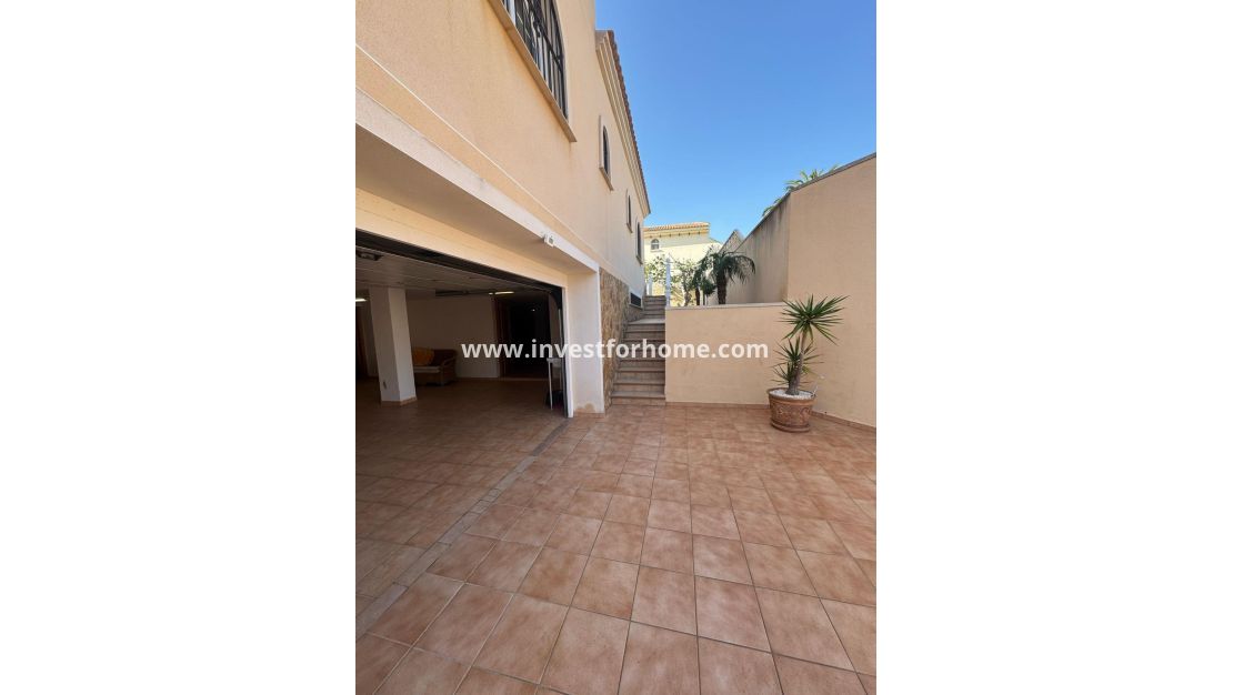 Vente - Villa - Orihuela Costa - Playa Flamenca