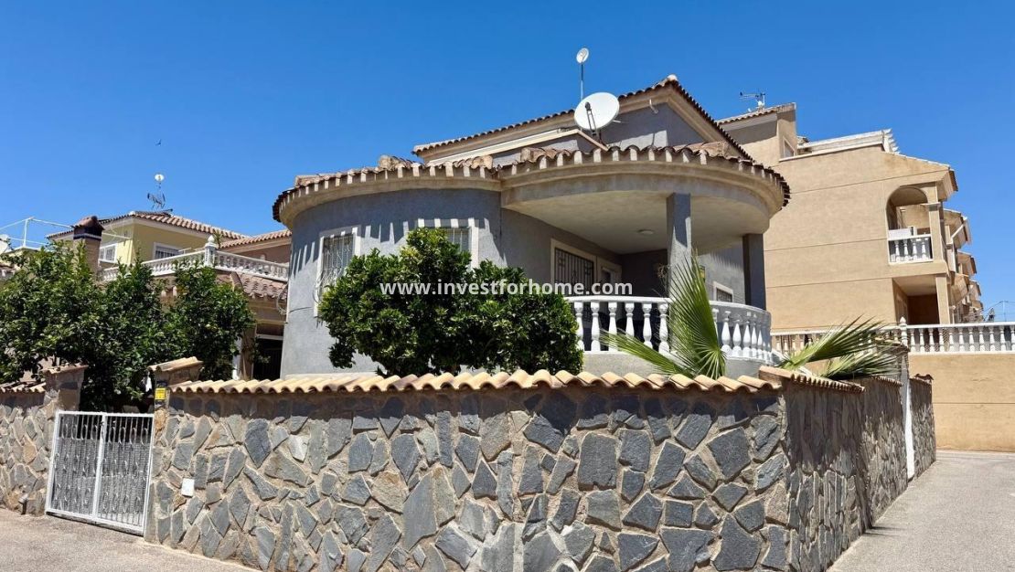 Vente - Villa - Orihuela Costa - Playa Flamenca