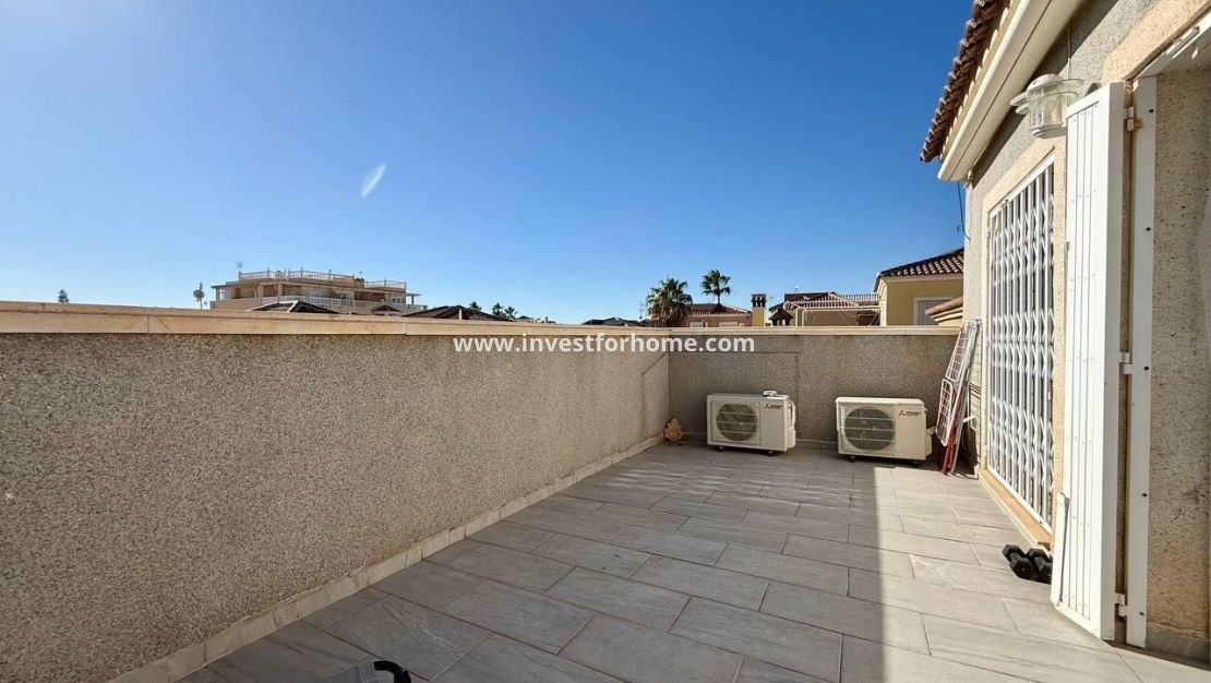 Vente - Villa - Orihuela Costa - Playa Flamenca
