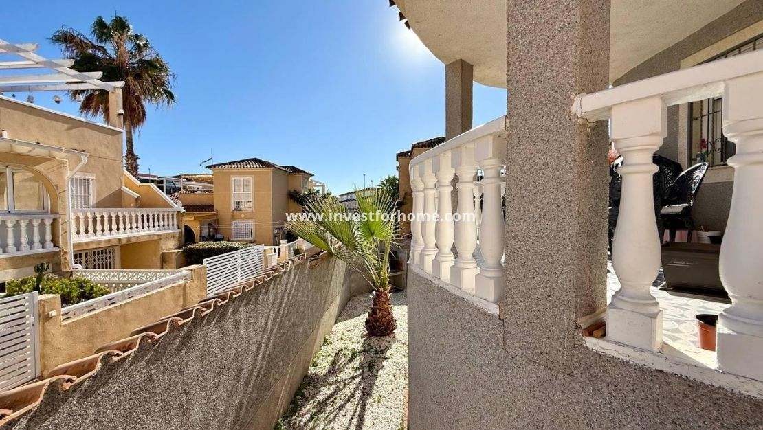 Vente - Villa - Orihuela Costa - Playa Flamenca