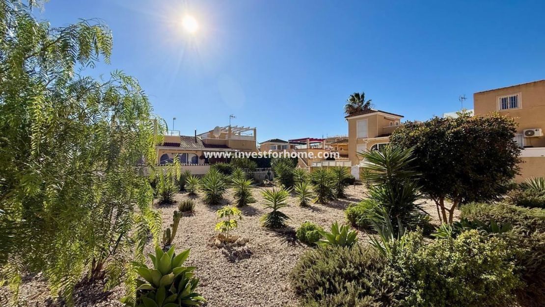 Vente - Villa - Orihuela Costa - Playa Flamenca