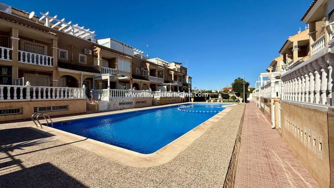Vente - Villa - Orihuela Costa - Playa Flamenca