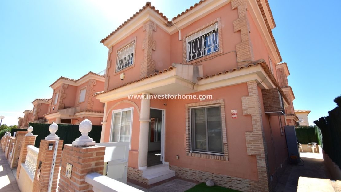 Vente - Villa - Orihuela Costa - Playa Flamenca