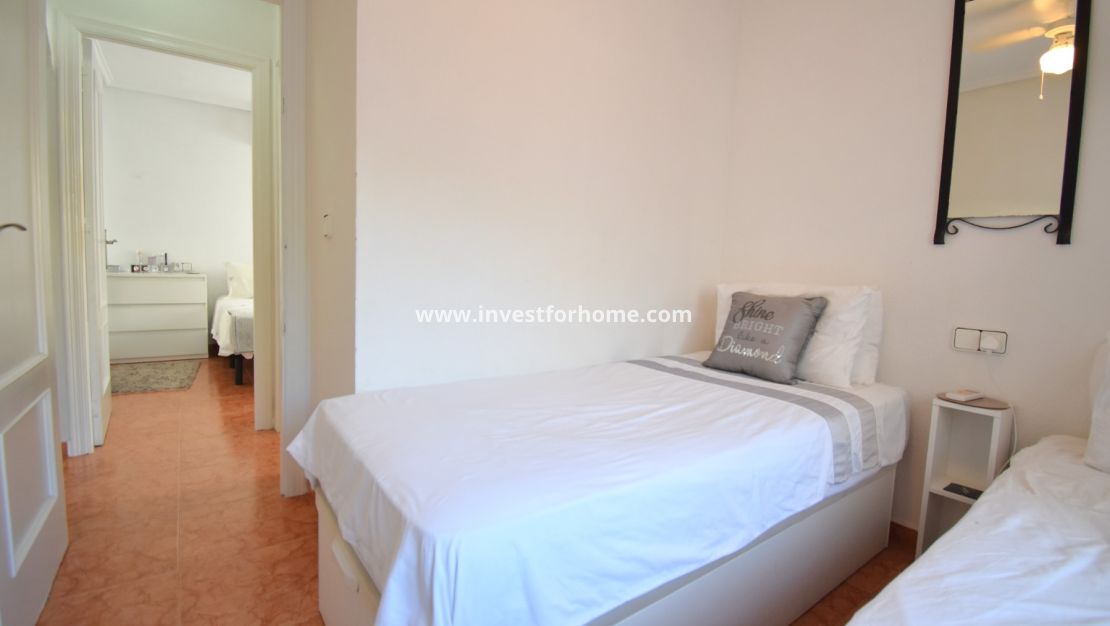 Vente - Villa - Orihuela Costa - Playa Flamenca