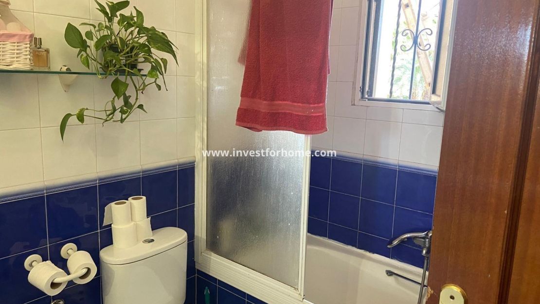 Vente - Villa - Orihuela Costa - Punta Prima