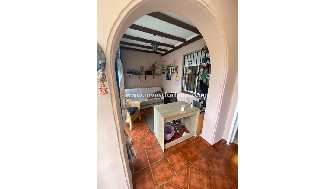 Vente - Villa - Orihuela Costa - Punta Prima