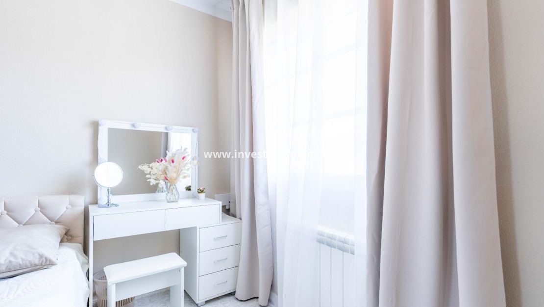 Vente - Villa - Orihuela Costa - Punta Prima