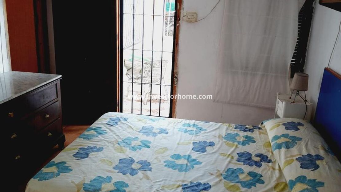 Vente - Villa - Orihuela Costa - Punta Prima