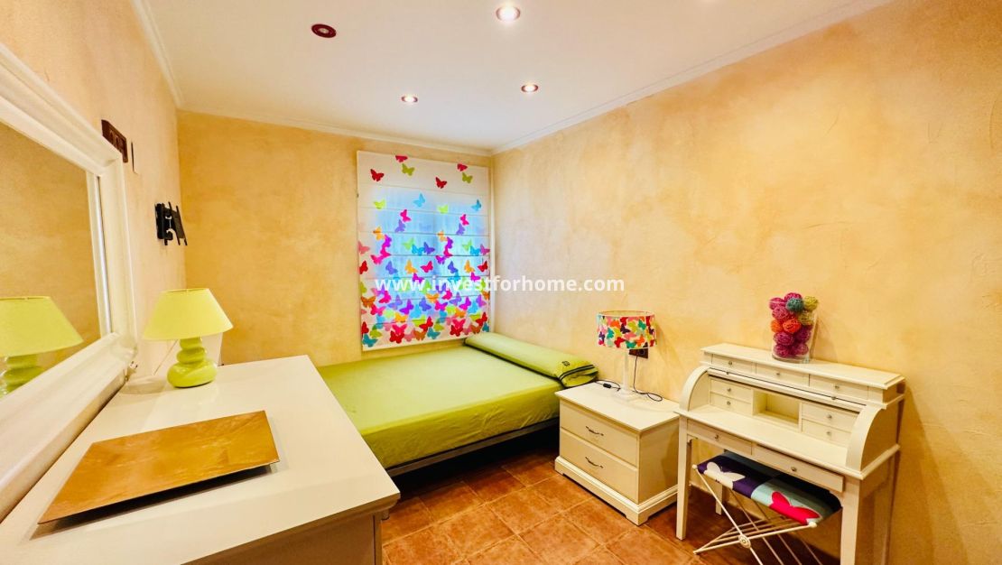 Vente - Villa - Orihuela Costa - Urb. Montepinar