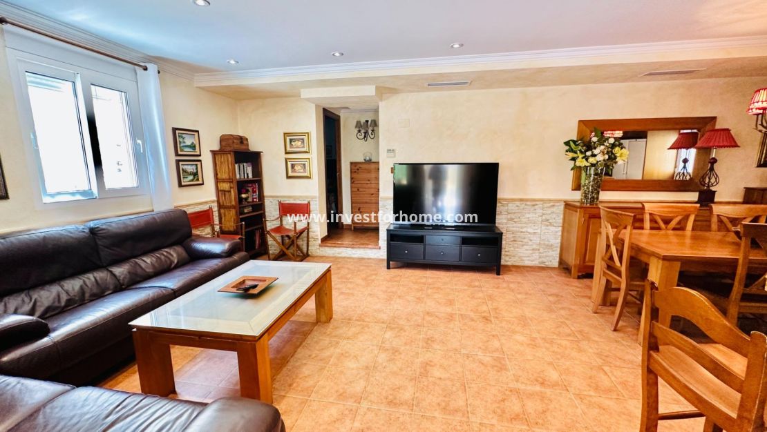 Vente - Villa - Orihuela Costa - Urb. Montepinar