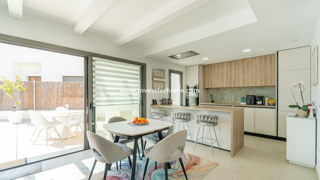 Vente - Villa - Orihuela Costa - Villamartin Golf