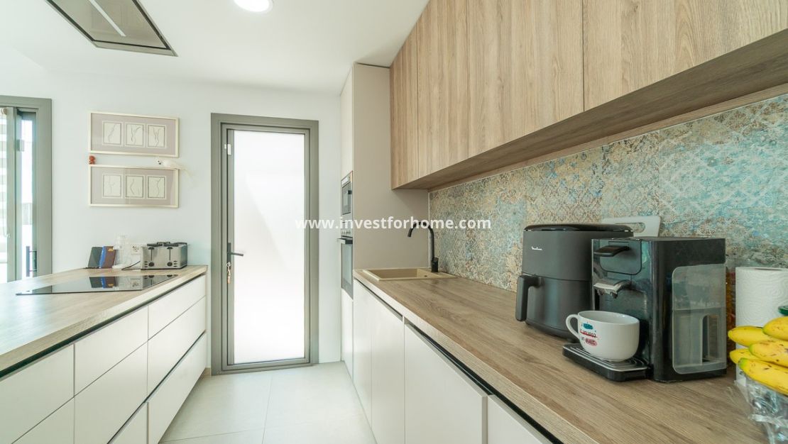 Vente - Villa - Orihuela Costa - Villamartin Golf