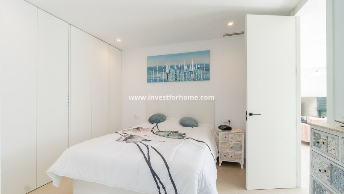 Vente - Villa - Orihuela Costa - Villamartin Golf