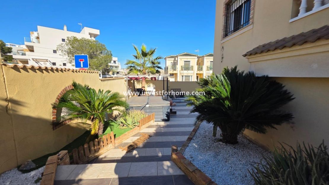 Vente - Villa - Orihuela Costa - Villamartín-las Filipinas