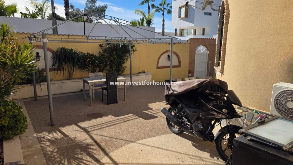 Vente - Villa - Orihuela Costa - Villamartín-las Filipinas