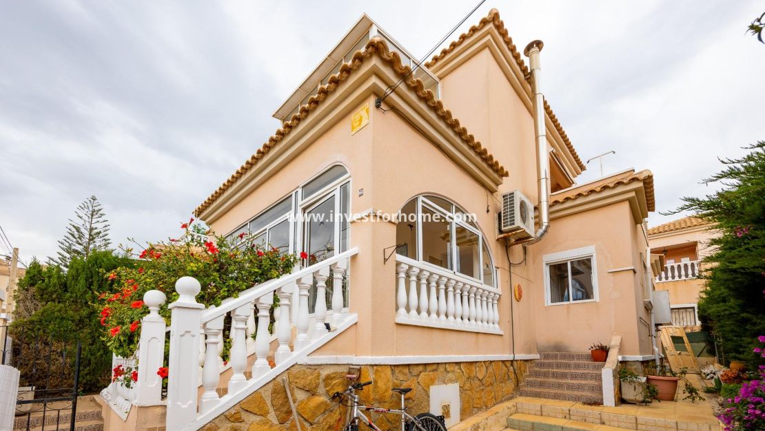 Vente - Villa - Orihuela Costa - Villamartin
