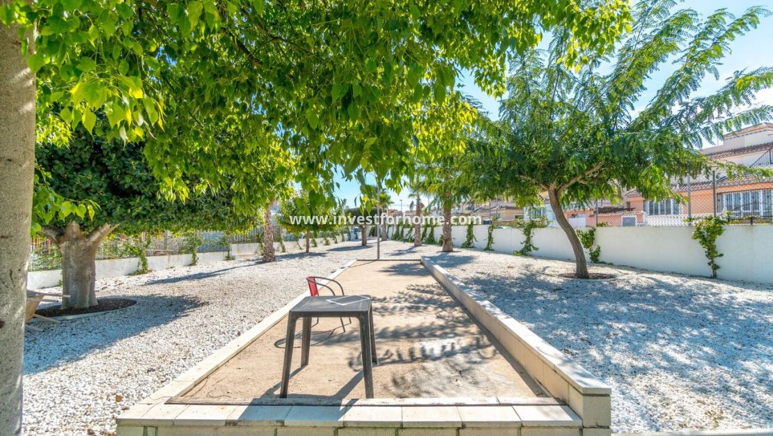 Vente - Villa - Orihuela Costa - Villamartin