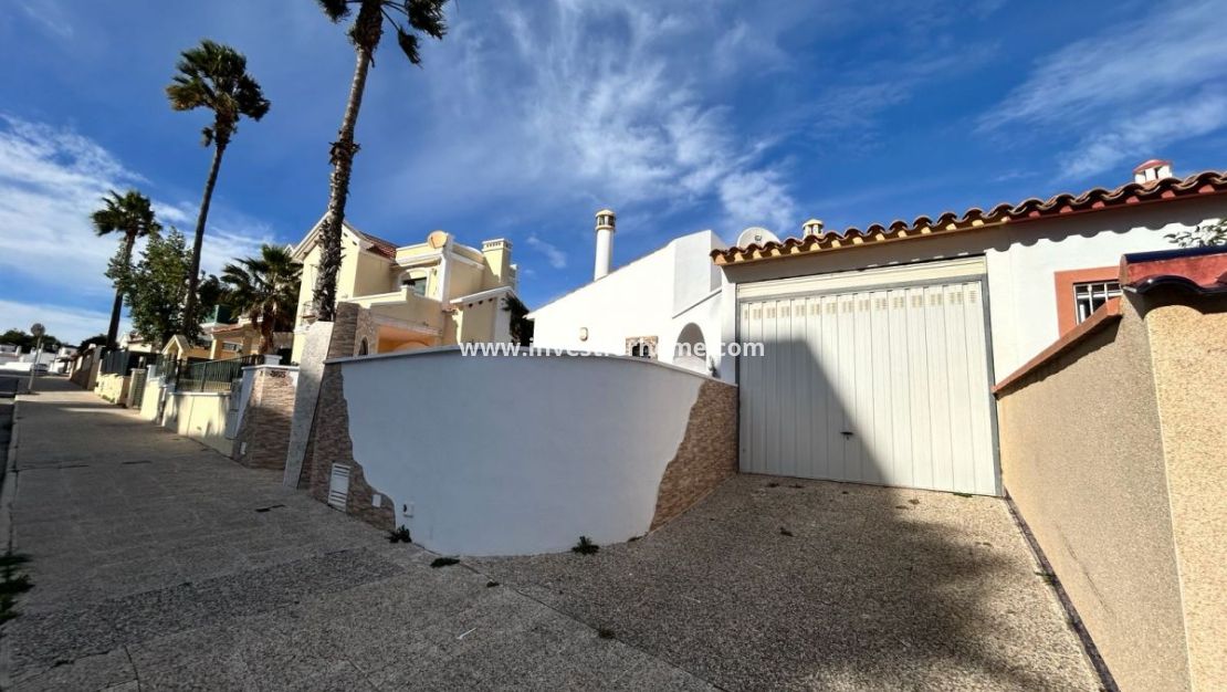 Vente - Villa - Orihuela Costa - Villamartin