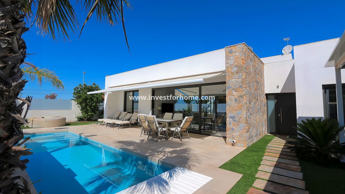 Vente - Villa - Pilar de la Horadada - Costa Blanca