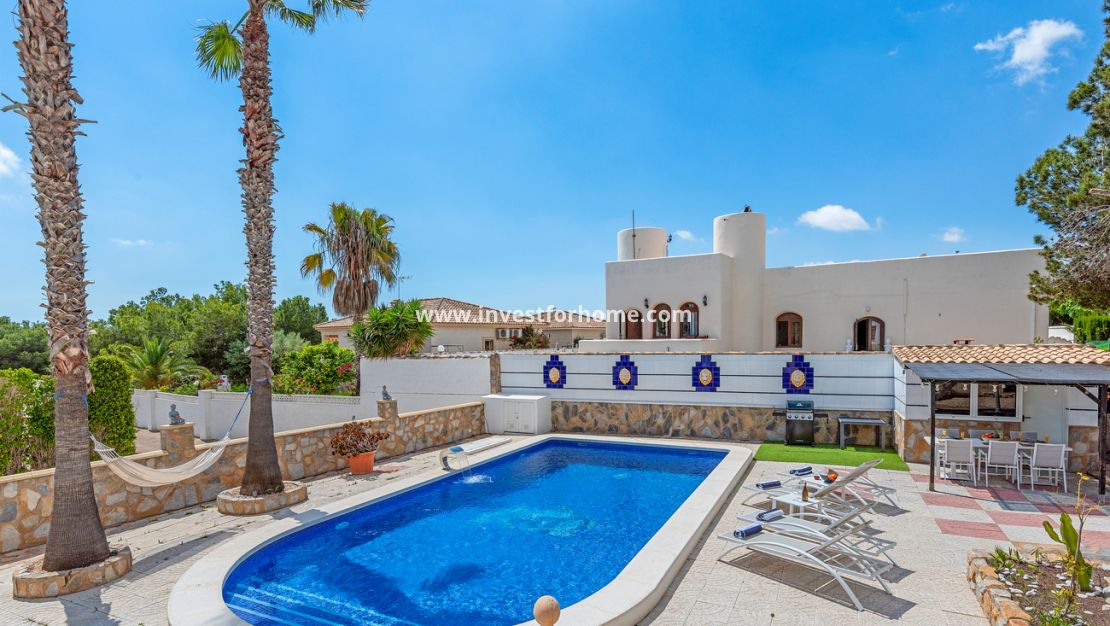 Vente - Villa - Pinar de Campoverde - Costa Blanca