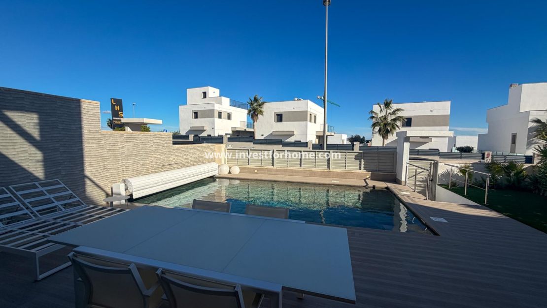 Vente - Villa - San Miguel de Salinas - Bellavista