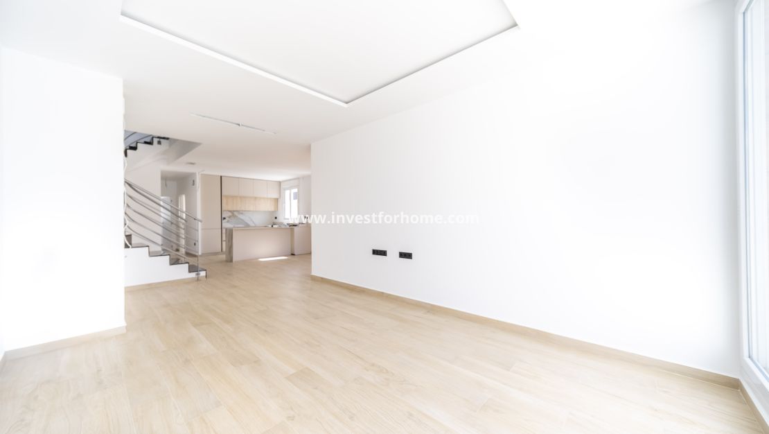 Vente - Villa - Torrevieja - aguas nuevas