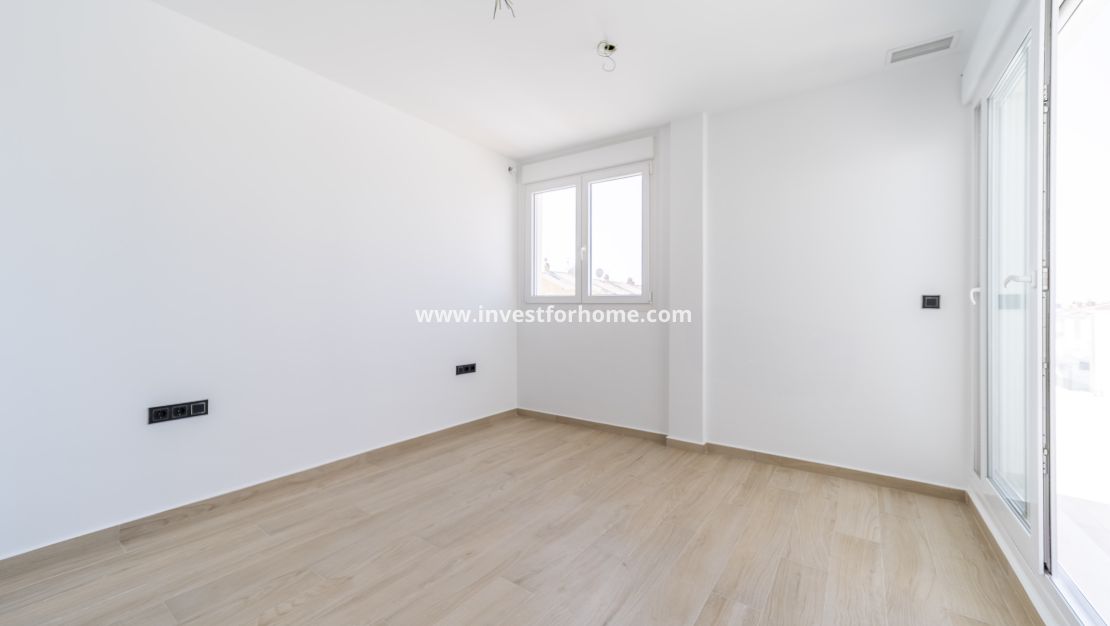 Vente - Villa - Torrevieja - aguas nuevas