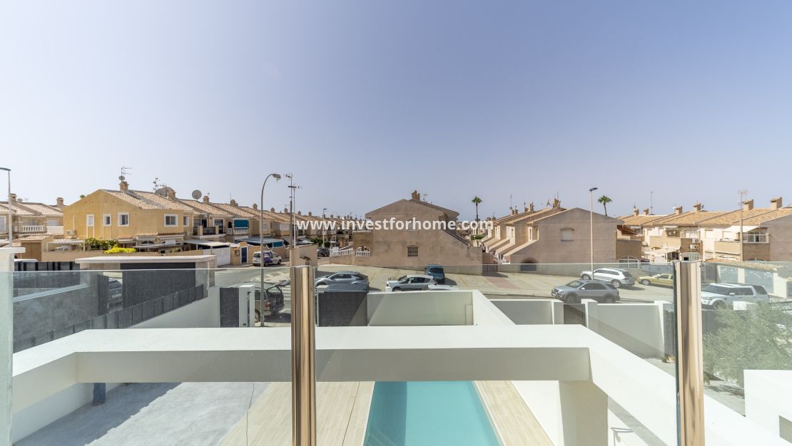 Vente - Villa - Torrevieja - aguas nuevas