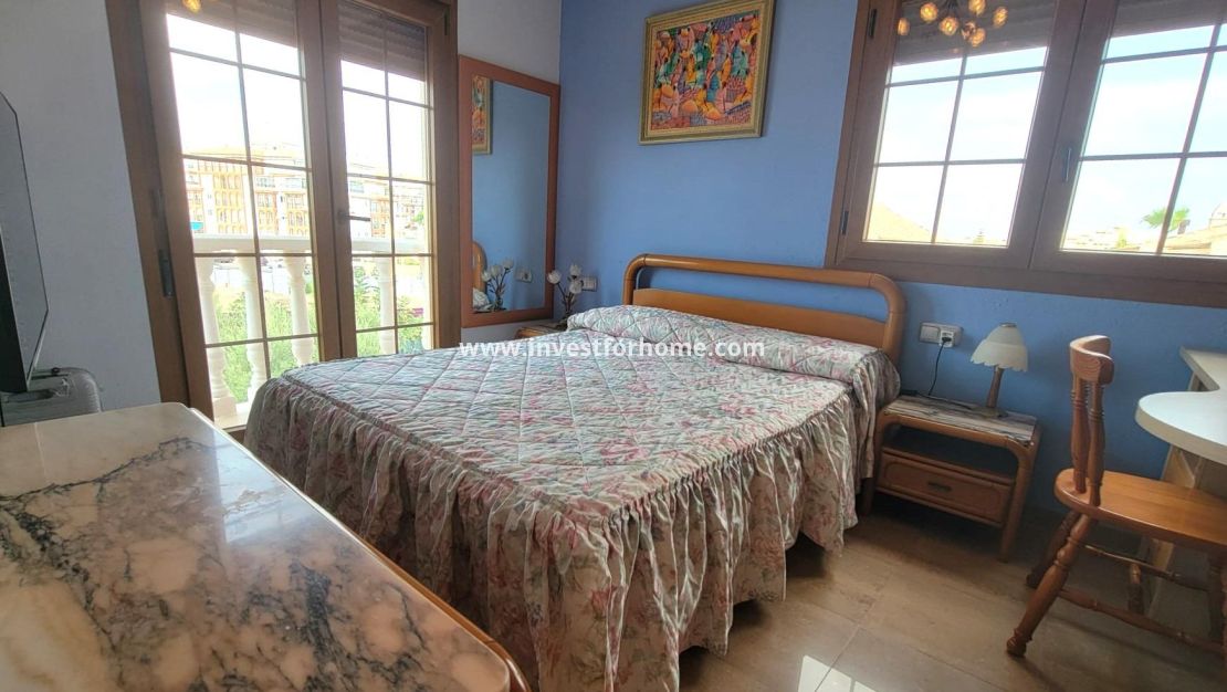 Vente - Villa - Torrevieja - aguas nuevas