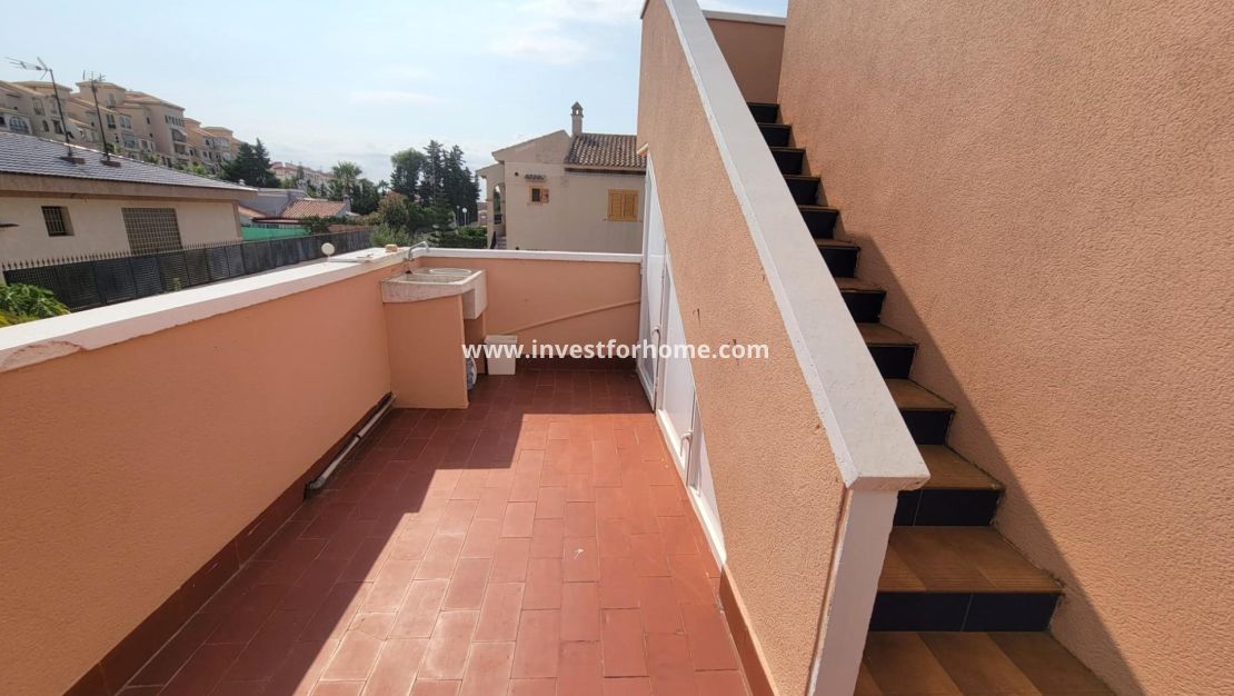 Vente - Villa - Torrevieja - aguas nuevas