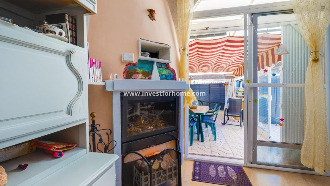 Vente - Villa - Torrevieja - aguas nuevas
