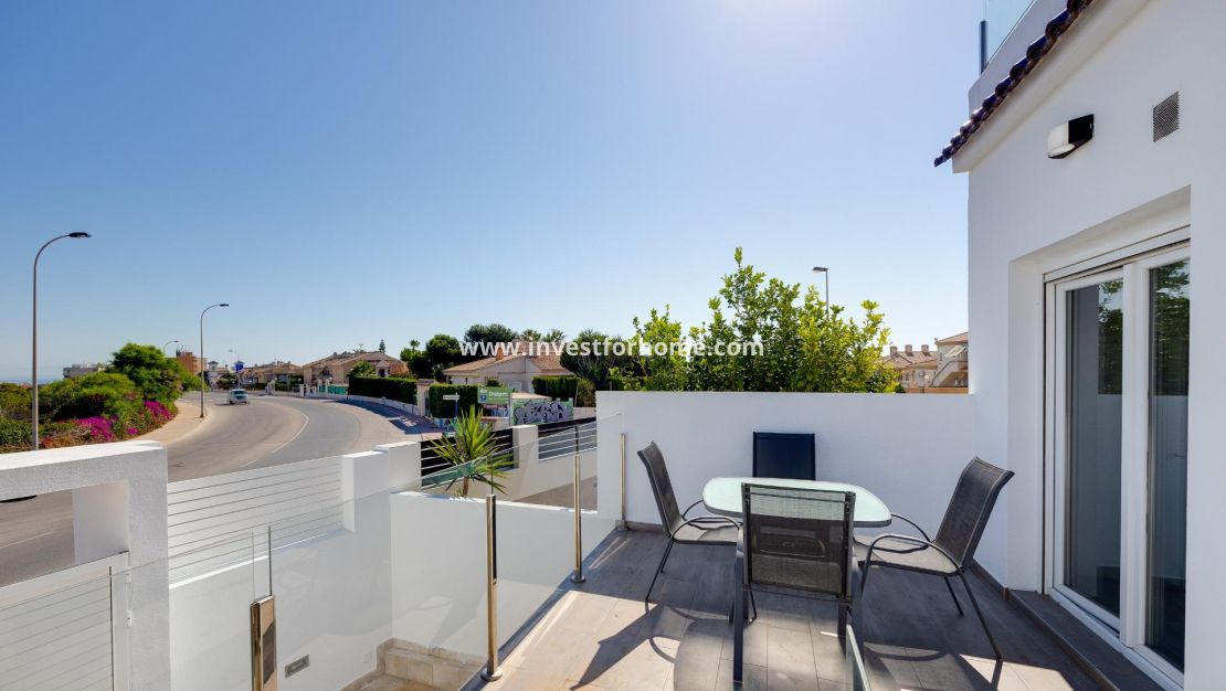 Vente - Villa - Torrevieja - aguas nuevas