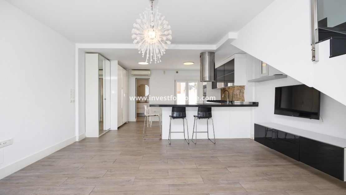 Vente - Villa - Torrevieja - aguas nuevas