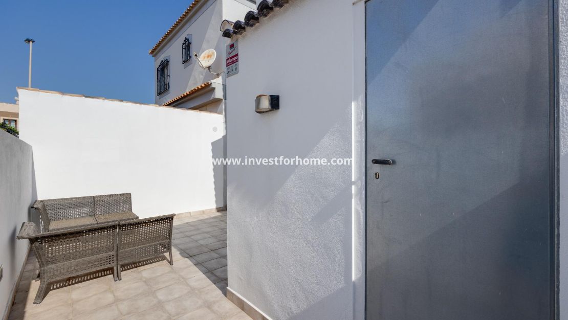 Vente - Villa - Torrevieja - aguas nuevas