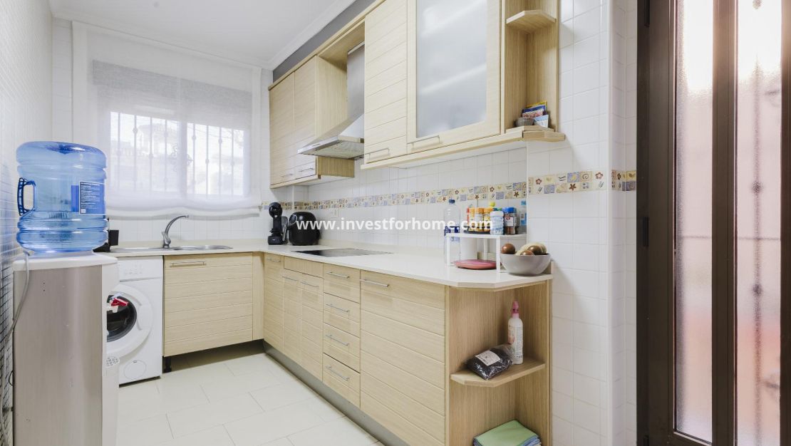 Vente - Villa - Torrevieja - aguas nuevas