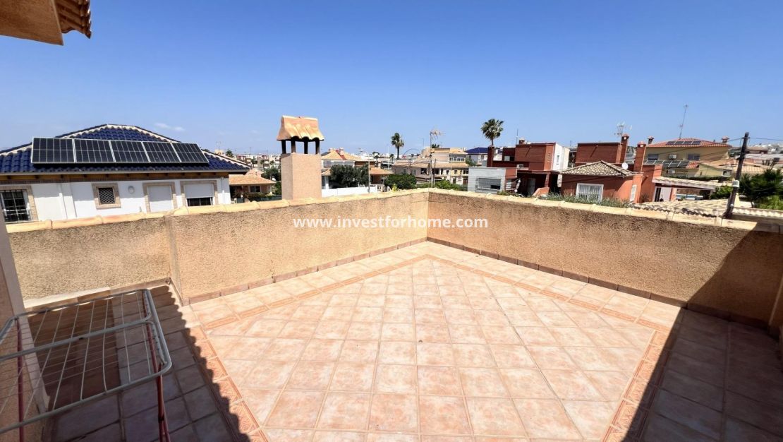 Vente - Villa - Torrevieja - aguas nuevas