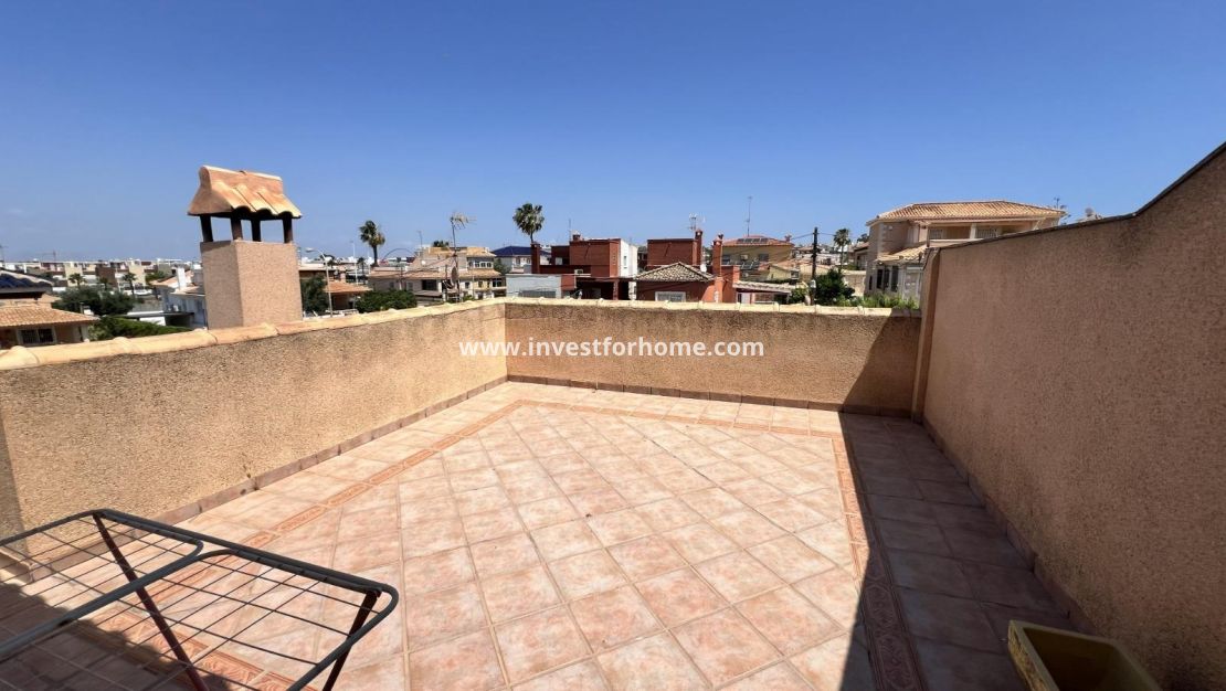 Vente - Villa - Torrevieja - aguas nuevas