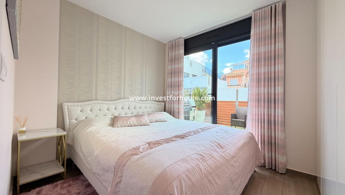 Vente - Villa - Torrevieja - aguas nuevas