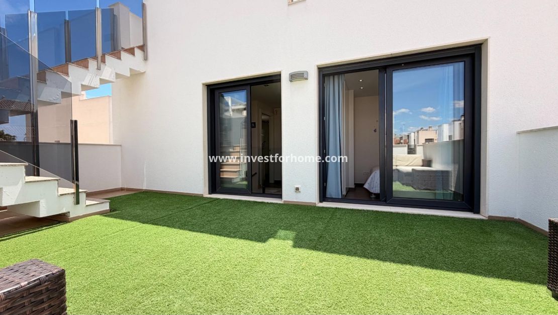 Vente - Villa - Torrevieja - aguas nuevas
