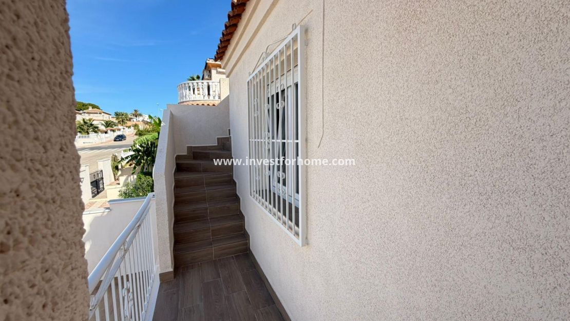 Vente - Villa - Torrevieja - Cabo Cervera