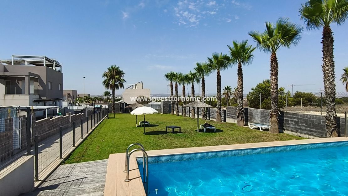 Vente - Villa - Torrevieja - Costa Blanca