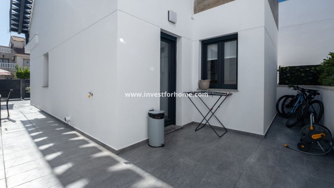 Vente - Villa - Torrevieja - Costa Blanca