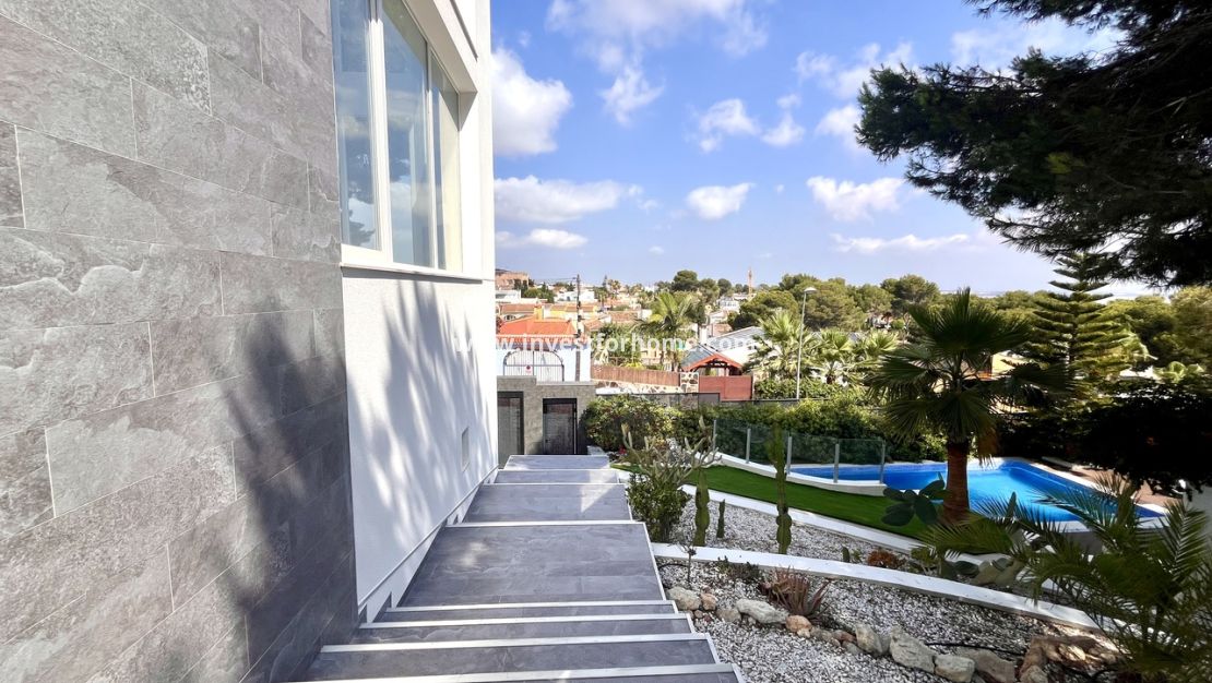 Vente - Villa - Torrevieja - Costa Blanca