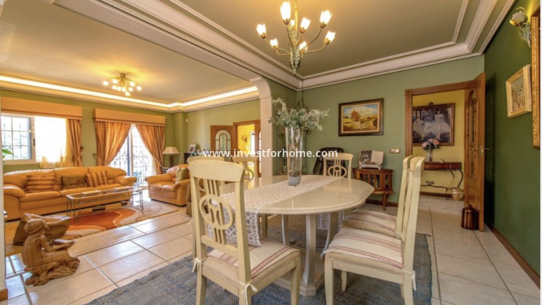 Vente - Villa - Torrevieja - Costa Blanca