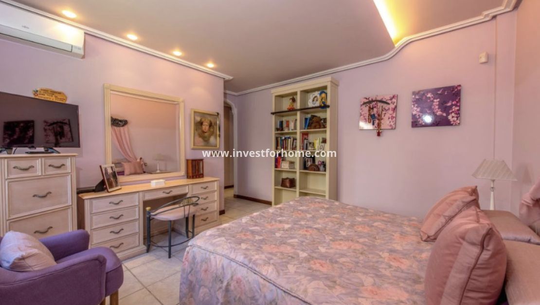 Vente - Villa - Torrevieja - Costa Blanca
