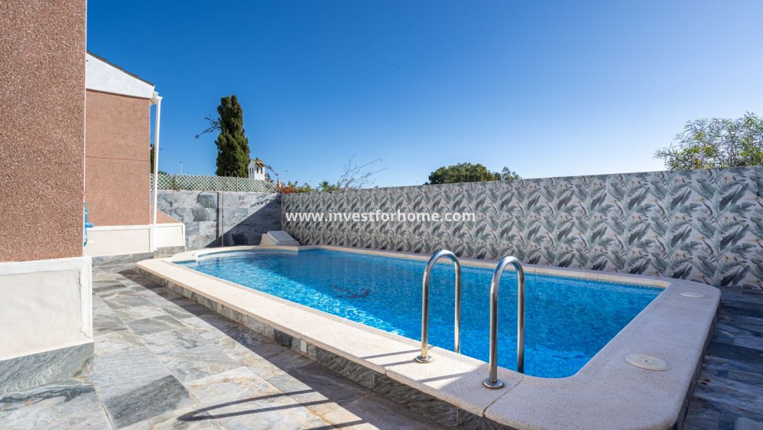 Vente - Villa - Torrevieja - Costa Blanca